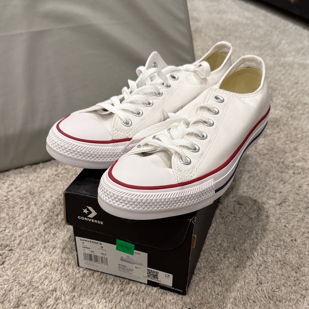 Converse White and Red Low-Top Shoes